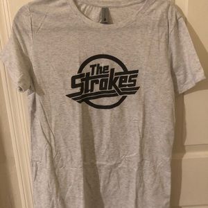 Women’s Large The Strokes Tee/ Fits Torrid Size 00